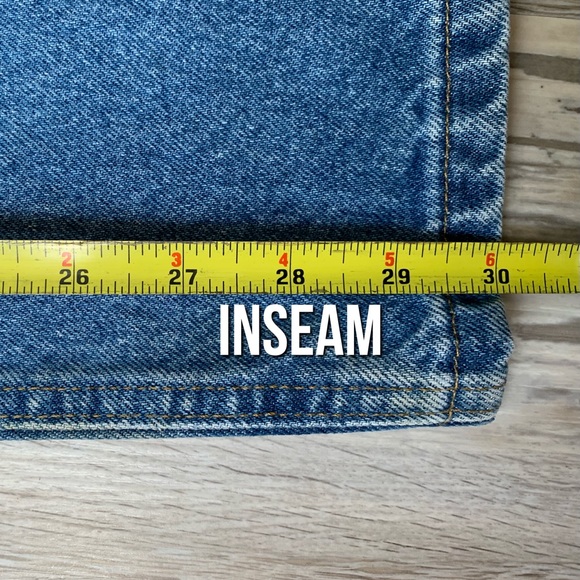 Carhartt : traditional fit work distressed jeans - Picture 12 of 12